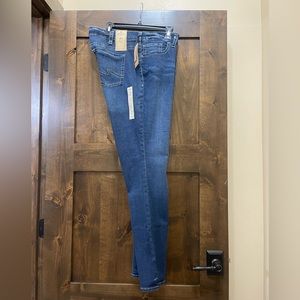 NWT Silver Jeans Co. Slim Bootcut Jeans 18/31